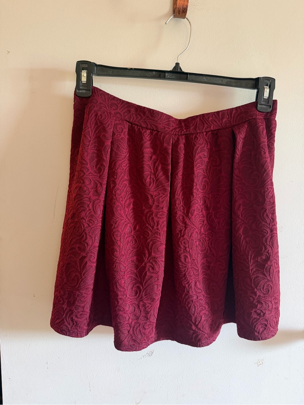 Joe B Pleated Jacquard A-Line Skirt Floral Burgundy Pull On Skirt Size XL